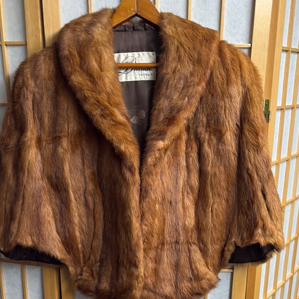 Elegant Brown Fur Wrap Size Small